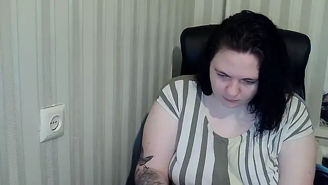 XLisaBlueXsS online show from 11-04-25, 07:18