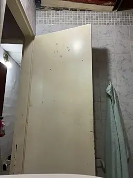 Snapshot of meliodas_23cm chatting on 02-24-26, 02:42 meliodas 23cm online show from 02-24-26, 02:42