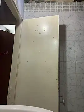 Snapshot of meliodas_23cm chatting on 03-23-26, 04:05 meliodas 23cm online show from 03-23-26, 04:05