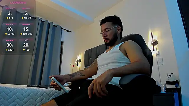 noah corvelle online show from 11-21-25, 04:11