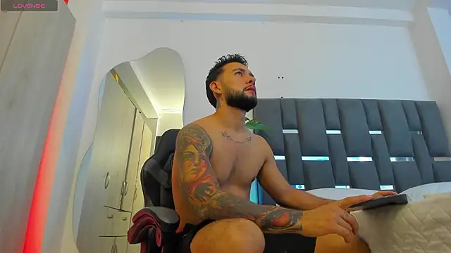 noah corvelle online show from 03-25-26, 02:28