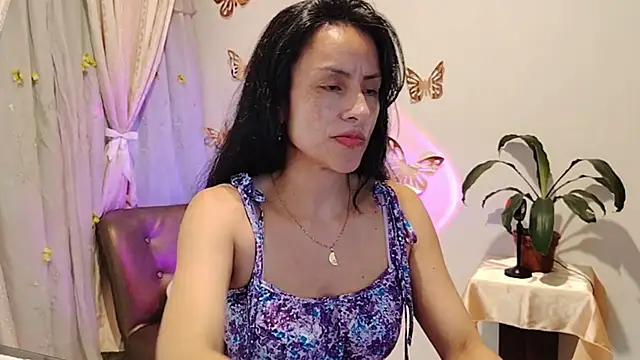 Bella Exhibition online show from 11-25-25, 06:41