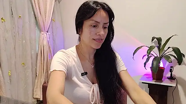 Bella Exhibition online show from 02-21-26, 07:04