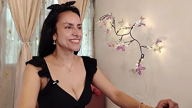 Bella Exhibition online show from 04-22-26, 07:15