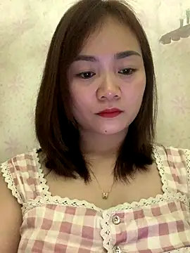 Snapshot of Bana-gibee chatting on 12-02-25, 05:41 Bana-gibee online show from 12-02-25, 05:41