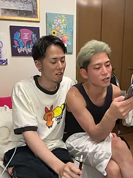ippei0001 online show from 04-29-26, 01:26