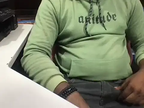 KingCobra 07 online show from 04-10-26, 03:06
