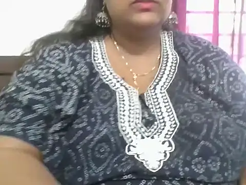 hootypriya online show from 02-25-26, 04:55