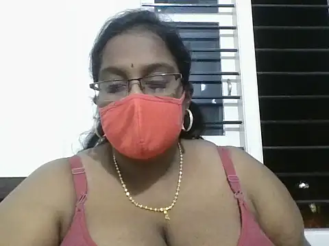 hootypriya online show from 04-07-26, 06:30