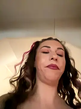 EdaQueen online show from 11-16-25, 09:26