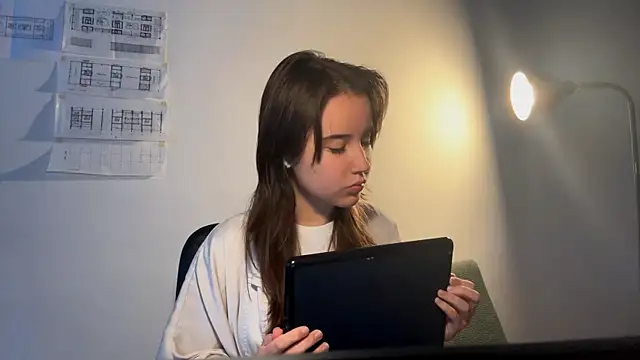 Snapshot of DonettaDuley chatting on 11-06-25, 02:29 DonettaDuley online show from 11-06-25, 02:29