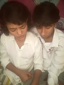 Snapshot of Freakingromance chatting on 02-04-26, 06:41 Freakingromance online show from 02-04-26, 06:41