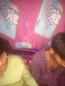 Snapshot of Freakingromance chatting on 02-07-26, 01:59 Freakingromance online show from 02-07-26, 01:59