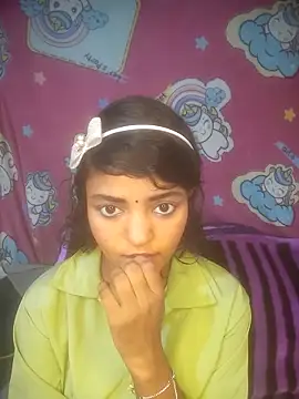 Snapshot of Freakingromance chatting on 03-01-26, 01:35 Freakingromance online show from 03-01-26, 01:35