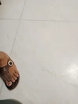 Redhotrose couple online show from 11-14-25, 02:38