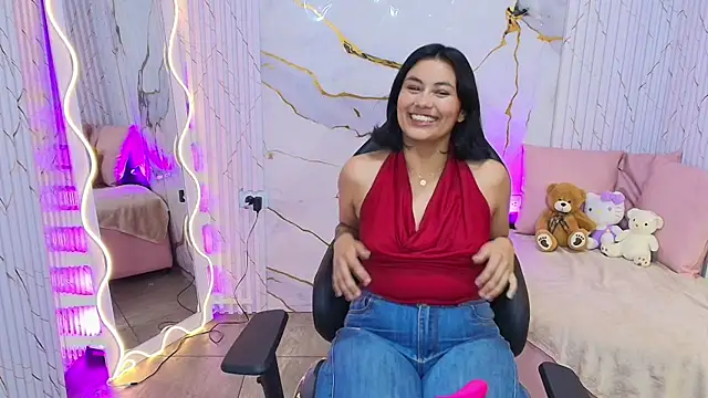 PEACHY TAY online show from 07-26-26, 11:50