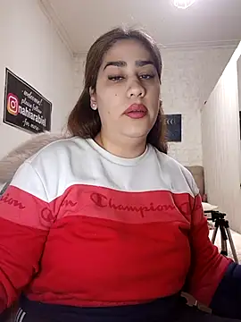 Snapshot of nahiarabiel33 chatting on 07-10-26, 01:14 nahiarabiel33 online show from 07-10-26, 01:14