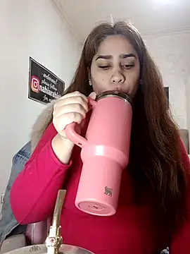 Snapshot of nahiarabiel33 chatting on 07-21-26, 05:04 nahiarabiel33 online show from 07-21-26, 05:04