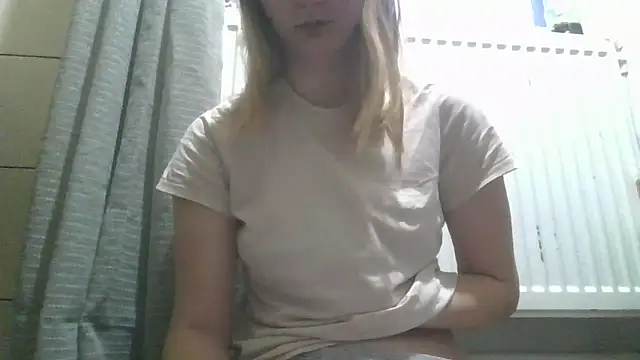 Snapshot of dirty_sasha00 chatting on 02-08-26, 05:44 dirty sasha00 online show from 02-08-26, 05:44