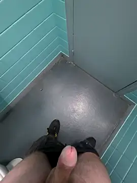 Snapshot of seulementme chatting on 03-25-26, 12:44 seulementme online show from 03-25-26, 12:44