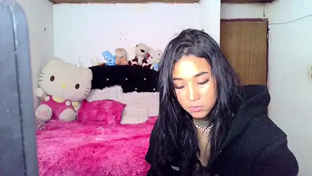 lyam ebony  online show from 04-15-26, 06:09