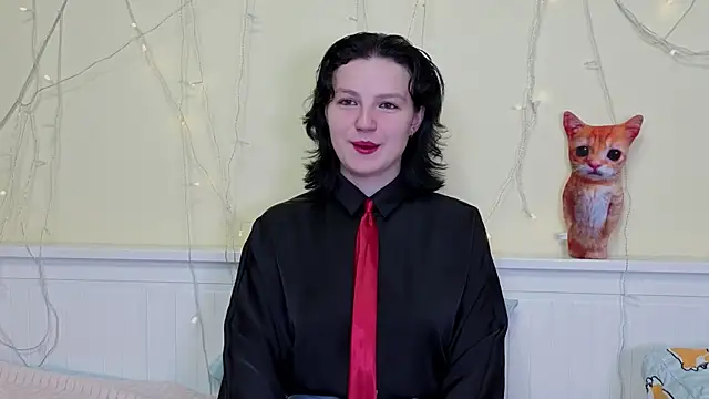 Snapshot of LatinaHuguenin chatting on 11-24-25, 07:08 LatinaHuguenin online show from 11-24-25, 07:08