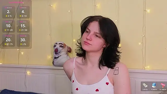 Snapshot of LatinaHuguenin chatting on 01-14-26, 07:03 LatinaHuguenin online show from 01-14-26, 07:03