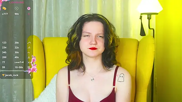 Snapshot of LatinaHuguenin chatting on 03-11-26, 07:09 LatinaHuguenin online show from 03-11-26, 07:09