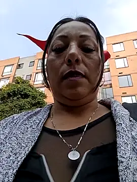 Snapshot of misshot_02 chatting on 02-12-26, 08:04 misshot 02 online show from 02-12-26, 08:04