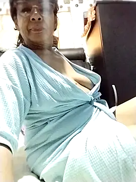 Marylinmiller online show from 11-08-25, 02:50