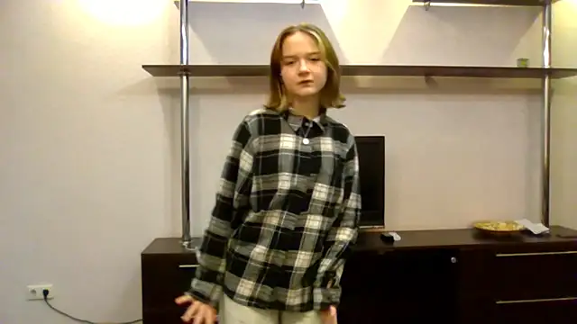 Snapshot of AlissaGerardo chatting on 11-06-25, 12:17 AlissaGerardo online show from 11-06-25, 12:17