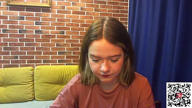 Snapshot of AlissaGerardo chatting on 11-28-25, 02:09 AlissaGerardo online show from 11-28-25, 02:09