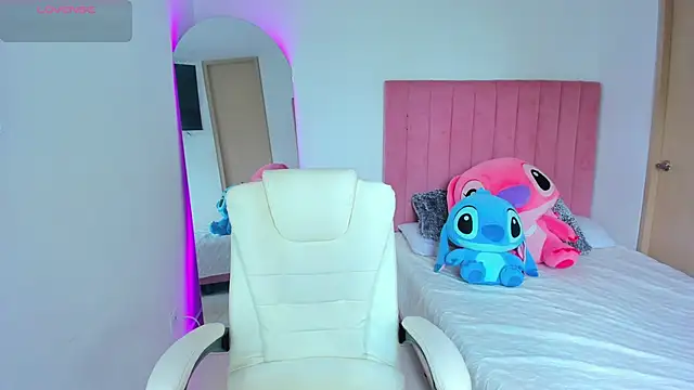 Janettcruz online show from 03-10-26, 07:19