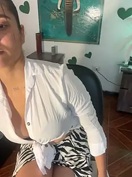 alisaa jhons1 online show from 02-12-26, 10:27