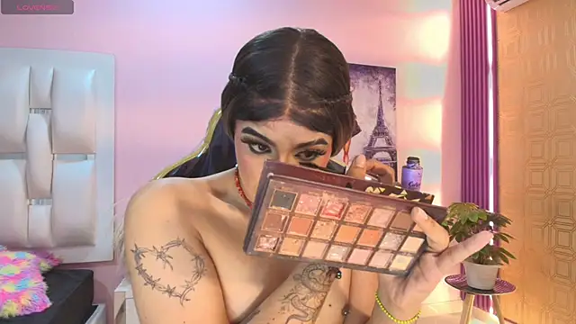 camii raux online show from 12-23-25, 03:59