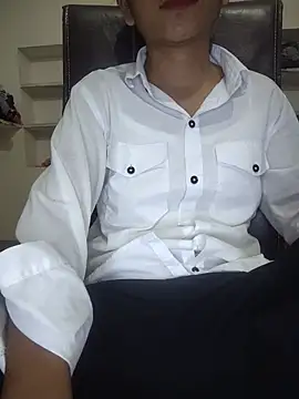 Snapshot of Isha_kumari_69 chatting on 06-28-26, 04:29 Isha kumari 69 online show from 06-28-26, 04:29