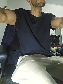 lucweed online show from 06-21-26, 04:37
