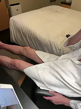 Snapshot of houkeiboy78 chatting on 12-17-25, 09:59 houkeiboy78 online show from 12-17-25, 09:59