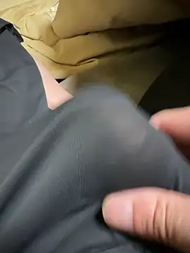 Snapshot of houkeiboy78 chatting on 01-12-26, 09:25 houkeiboy78 online show from 01-12-26, 09:25