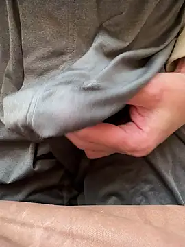 Snapshot of houkeiboy78 chatting on 02-12-26, 10:27 houkeiboy78 online show from 02-12-26, 10:27