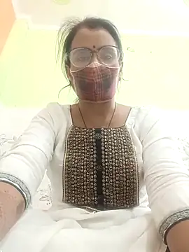 sanjana077 online show from 11-07-25, 05:51