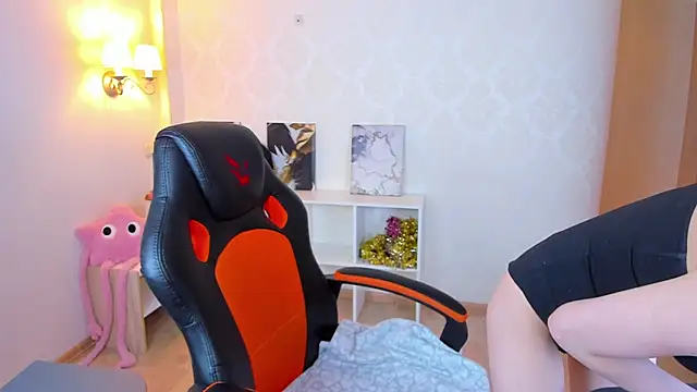 Snapshot of Twin_kies chatting on 02-10-26, 06:23 Twin kies online show from 02-10-26, 06:23