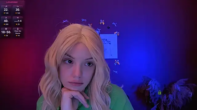 Snapshot of mia_starrr_ chatting on 01-05-26, 08:01 mia starrr online show from 01-05-26, 08:01