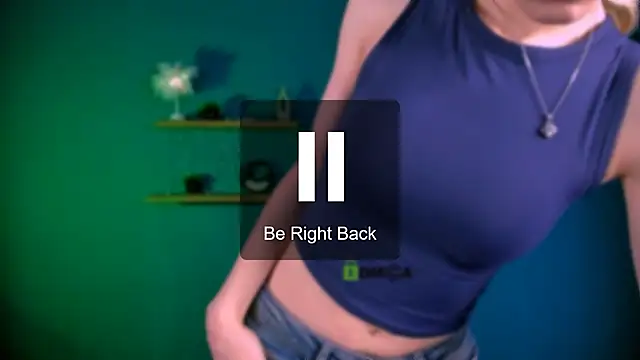 Snapshot of mia_starrr_ chatting on 02-01-26, 08:29 mia starrr online show from 02-01-26, 08:29