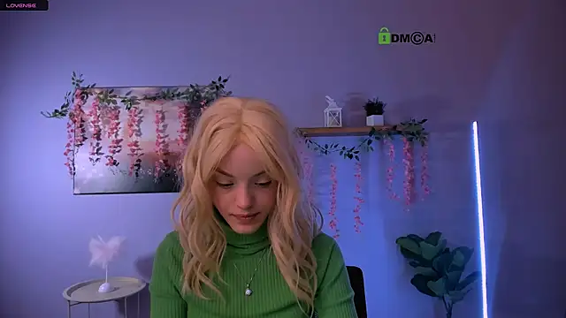 Snapshot of mia_starrr_ chatting on 02-09-26, 09:08 mia starrr online show from 02-09-26, 09:08