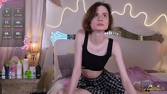 alicejay  online show from 11-05-25, 12:27