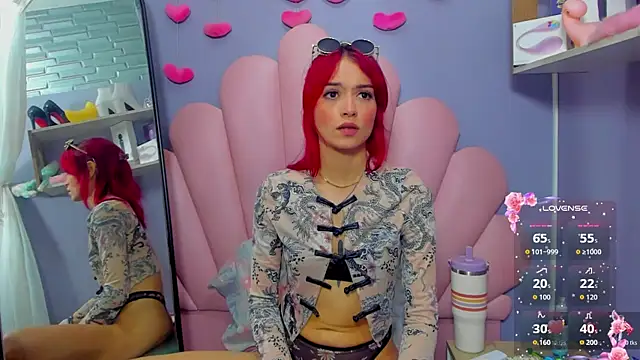 luci miller online show from 11-26-25, 01:17