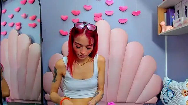 luci miller online show from 04-17-26, 03:09