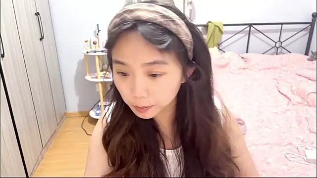 Hmm 0303 online show from 03-16-26, 04:55