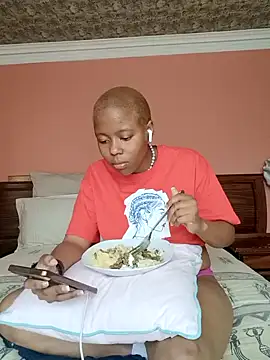 Snapshot of Prettyflowea chatting on 11-08-25, 01:00 Prettyflowea online show from 11-08-25, 01:00